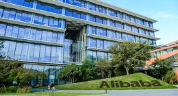 阿里，变“小”了，也变强了