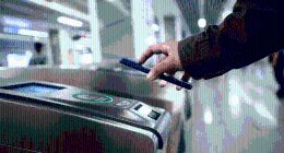 支付宝端午出行大礼包来了！40城公交地铁半价，租车低至6折