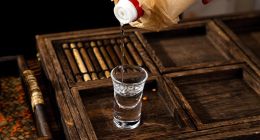 争夺白酒前三，泸州老窖到了“进攻的时候”？