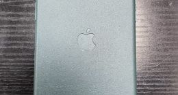iPhone 15 Ultra手机壳曝光：物理拍照键没跑 更多功能值得期待