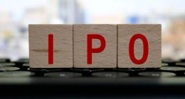 盈利转正再赴港股，KK集团有几分把握？