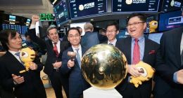 虎牙大变局：营收颓势下初创团队相继离场，腾讯挥刀换血强化控制权