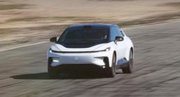 法拉第未来2023年第二季度净亏损1.25亿美元 同比缩窄