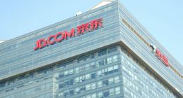 拼多多市值是京东2倍多，抖音直播电商崛起，京东会掉队吗？