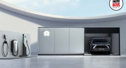 亏损不止，蔚来居然跨界造手机，背后有何玄机？