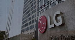 LG电子将推出可折叠屏笔记本电脑 配备17英寸屏幕折叠后12英寸