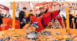 零食很忙“联姻”赵一鸣零食，动了谁的奶酪？