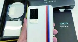 vivo旗下iQOO8使用不到两年主板烧坏