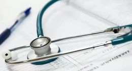 上市两年市值缩水超8成，鹰瞳科技难闯“盈利”关