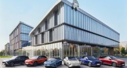 买工厂、拉央企入局换电 蔚来正迎来新转机