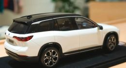 蔚来独立造车，前路仍然多艰