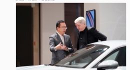 荣耀CEO赵明探访保时捷工厂 被曝考虑开拓汽车业务