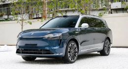 未上市就迎来首撞？问界M9智驾系统竟在成都街头迎来实战