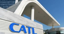 市值蒸发8000亿？宁德时代失去“王气”，一手好牌怎会打成这样？