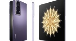 荣耀Magic V2获评TechWeb 2023鹤立奖“最值得购买数码产品奖”