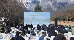 “硬刚”雪山保鲜，这台海信璀璨真空冰箱牛了！