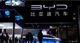 比亚迪疯狂降价的背后：一将功成万骨枯？