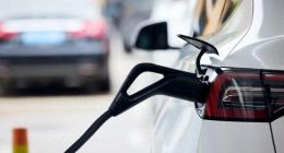 业绩亏损交付量垫底，小鹏汽车能扛得住价格战吗？