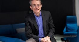 英特尔CEO去年薪酬增至1685万美元 但仍不及AMD苏姿丰六成