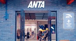 安踏，没那么自信