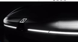 极氪赴美上市，李书福打出王牌