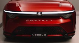 董事长曾喊话马斯克要帮特斯拉造车：富士康造的Model B要开卖了