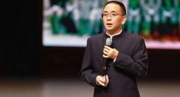 茅台新帅，无牌可打