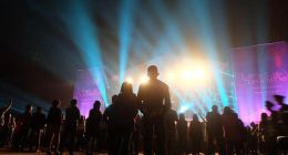 收门票候补费、退费要出死亡证明：争议不断的“大麦网”，每月狂赚1个亿