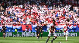 容声神助攻！欧洲杯最刺激一战诞生，神来之笔背后有高人