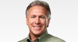 苹果高管席勒将以观察员身份加入OpenAI董事会 地位和微软席位持平