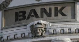 股价持续低迷，业绩颓势不减，冀光恒难救平安银行？