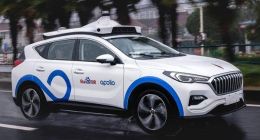 “萝卜快跑”引领未来出行，但谁将守护司机的明天？