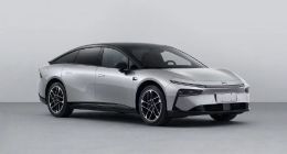 支持AI视觉智驾方案，十年磨一剑的小鹏P7+全新中大型纯电轿车来了