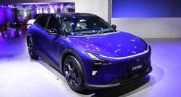 背靠吉利与百度，却成扶不起的阿斗，极越还能活多久？