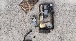 用户称OPPO手机发生自燃烫伤自己，客服中心：手机确实烧焦，是否自燃需等待鉴定