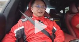 周鸿祎赛车服体验星纪元ES漂移首秀：5次呼叫“慢点慢点”