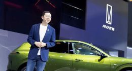 三个富爸爸，带不飞阿维塔？