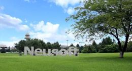 刘积仁不爱“凑热闹”，但东软集团喜欢“追风口”