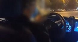 乘客因带一盒饼被辱骂，曹操出行司机服务屡遭诟病