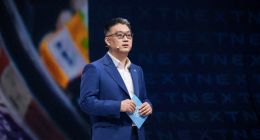 上汽危在旦夕，总裁贾旭健要求高管学会“跪着做人”