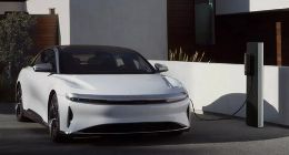 Lucid CEO称无人驾驶在2030年前不会实现 外界低估了实现的难度