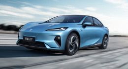 深蓝S05：一款定位模糊的新能源车型，或注定边缘化？