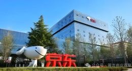 杨笠风波背后，京东的焦虑与野望