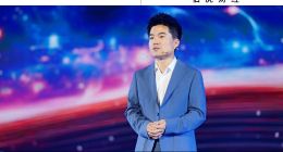 董宇辉“出走”100天，“丈母娘”带头闯关