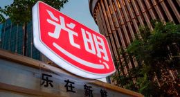 孕妇喝莫斯利安酸奶发现鲜血，光明乳业如何杜绝此类“个案”？