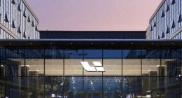 理想汽车销量滑坡，李想要“出去找工作”了？