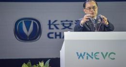 朱华荣的500万辆目标：长安汽车如何摆脱“抄袭门”与亏损困局？