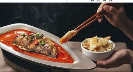 中餐界的“蜜雪冰城”，3年“吃”出104亿