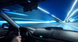 9年17轮融资，从A股到港股，智能驾驶赛道再添强劲选手！