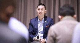 蔚来卖一台车亏10万，是时候叫醒装睡的李斌了？